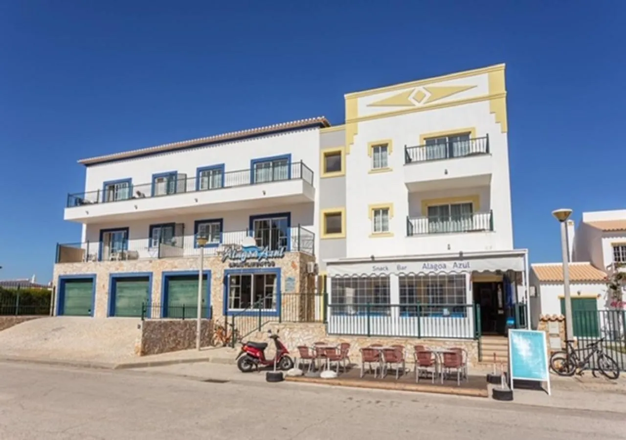Altura Beach Al2 0*,